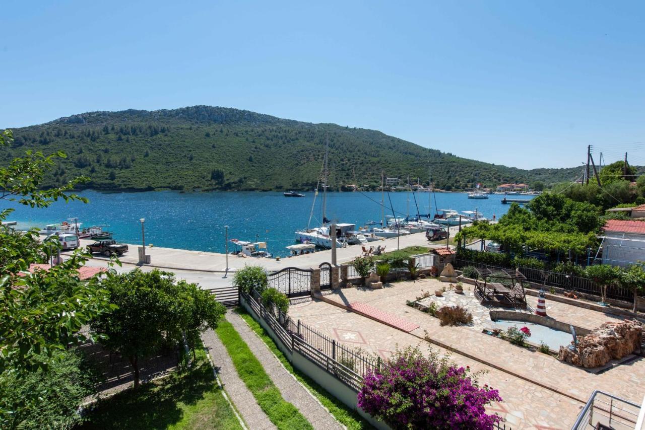 ΆNASSA PORTO KOUFO Sea front suites Εξωτερικό φωτογραφία